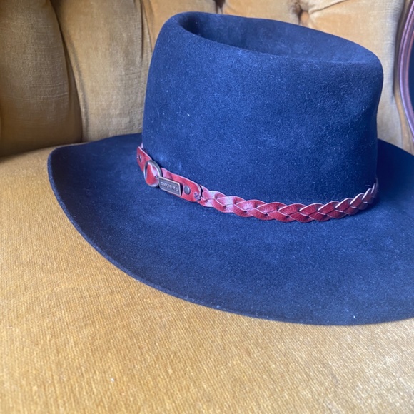 Akubra Black Hat - Picture 6 of 7